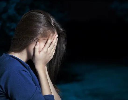 2胎女人请父母带外孙女，夜里听到父母谈话，直接就送父母回去了-图2