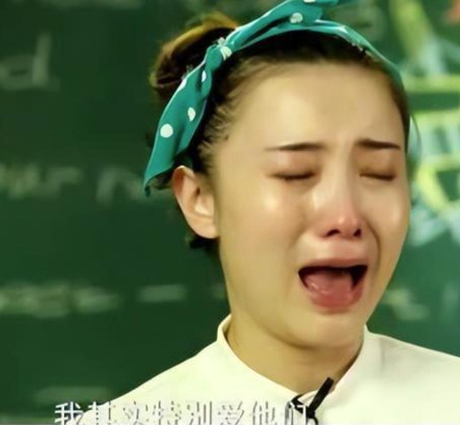 演员宋佳：因事业放弃陈龙，因婚姻放弃张黎，今与黄少峰长相厮守-图4