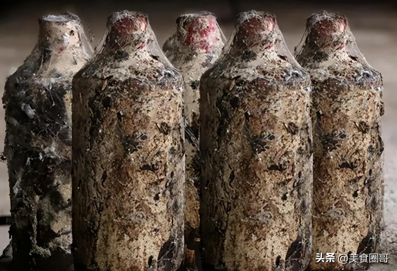 被315曝光的假酒清单，这两种酒赫然在列，喜欢喝酒的趁早了解-图2